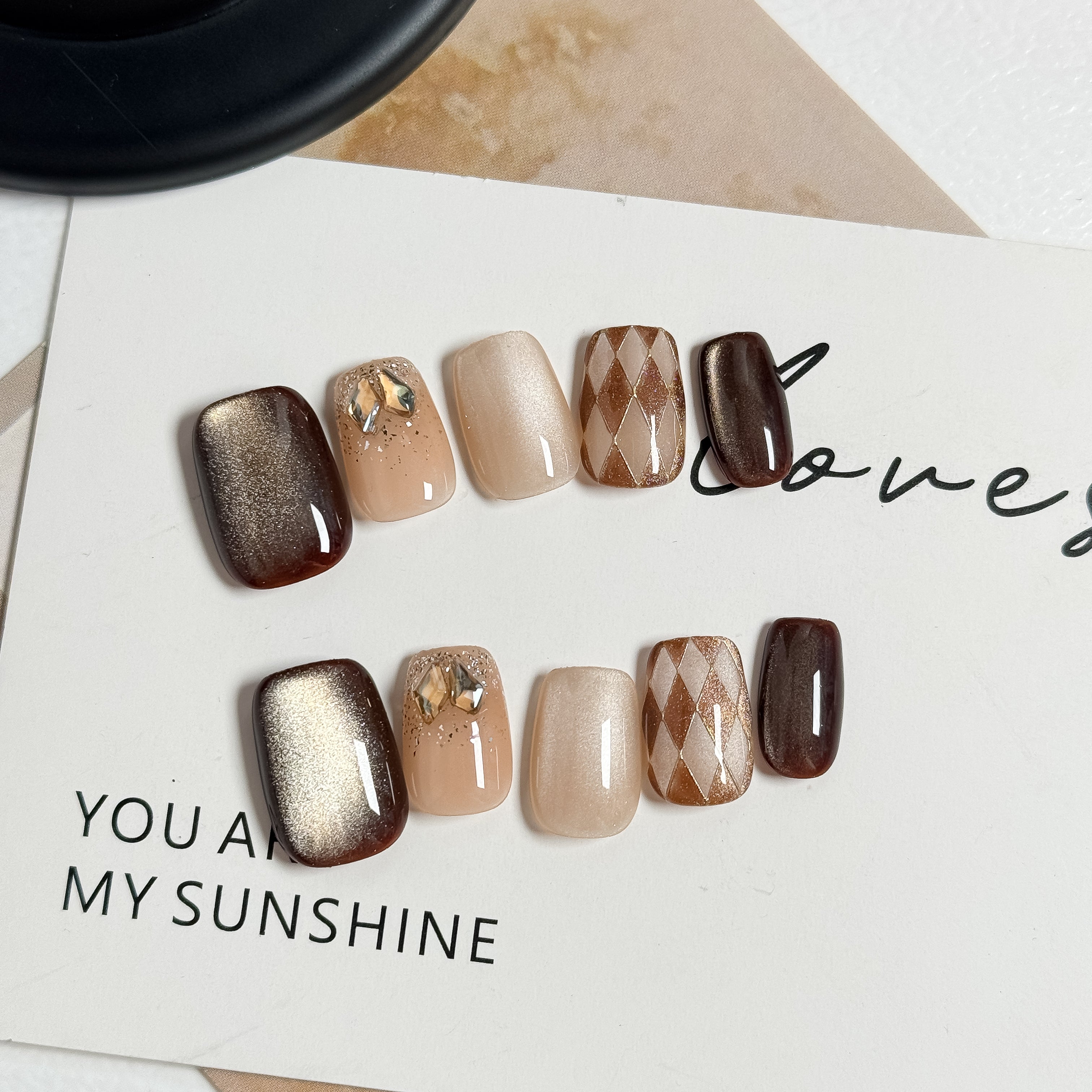 OUROBOROS ブラウン×ベージュニュアンスネイル -F0４