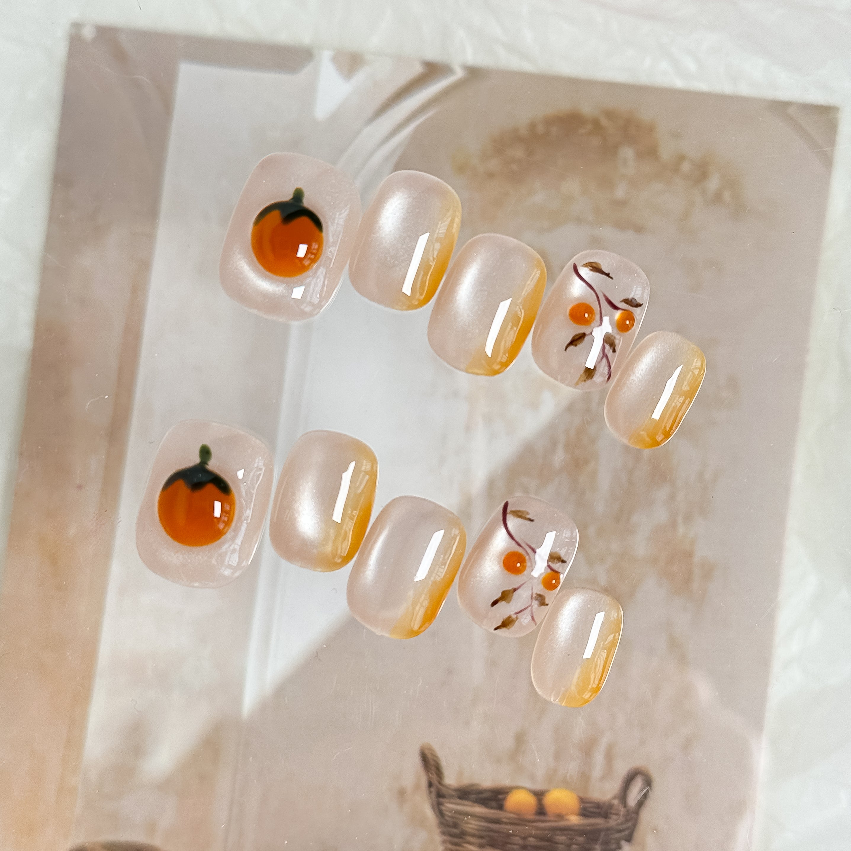 OUROBOROS ミルク×オレンジアートネイル- F11