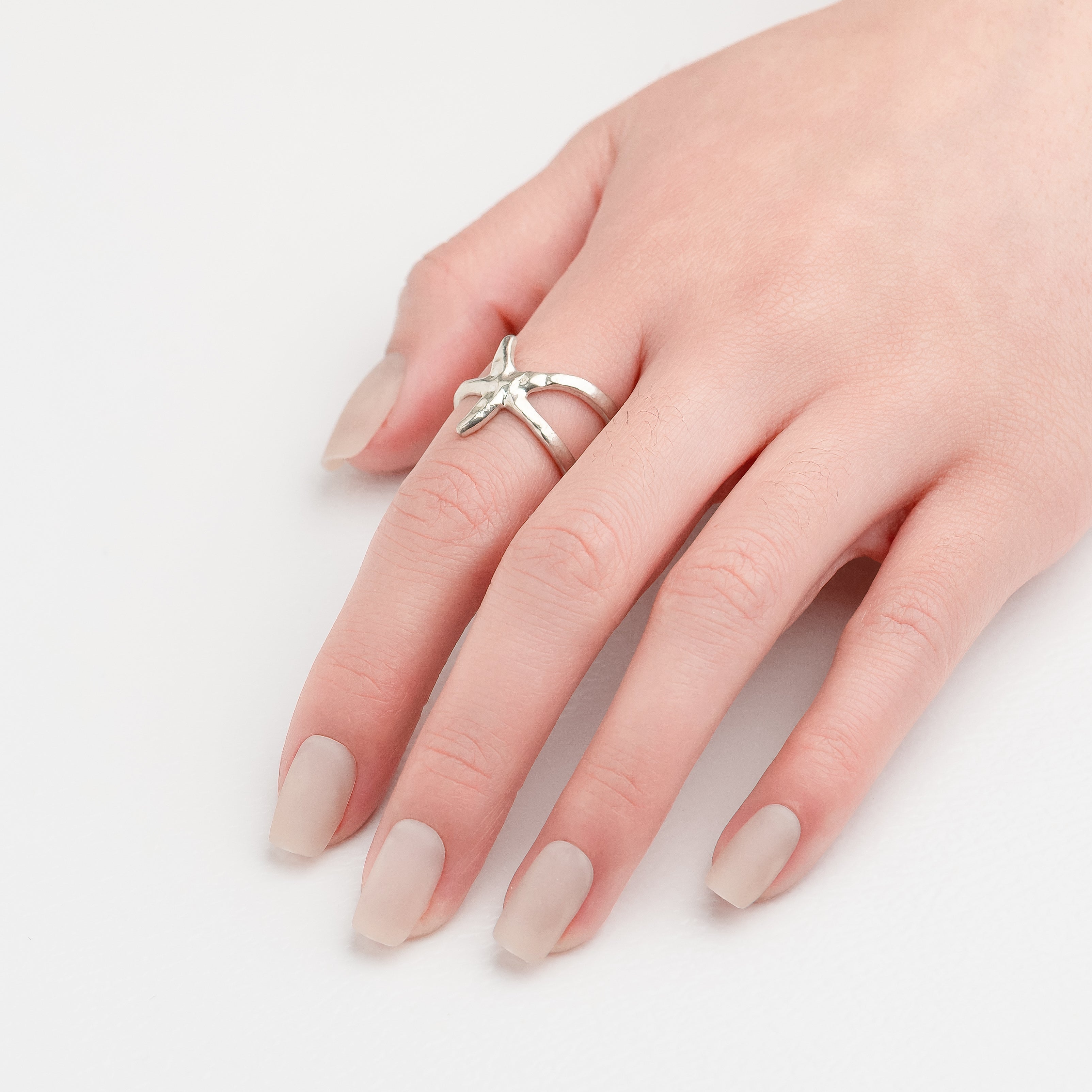 OUROBOROS ミルクベージュ マットネイル - F27